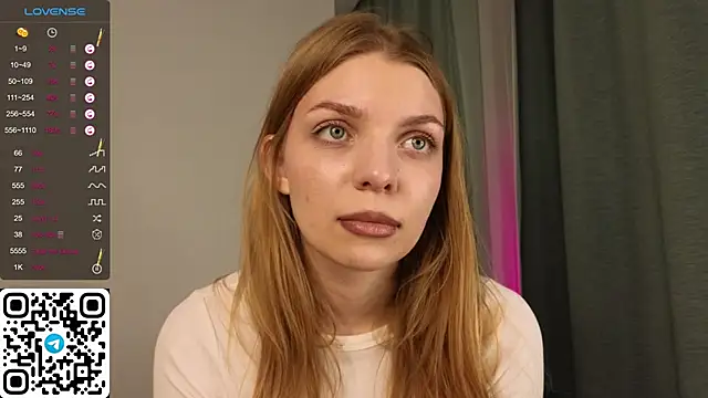 ElswythDecoursey online show from January 28, 2025, 5:03 pm