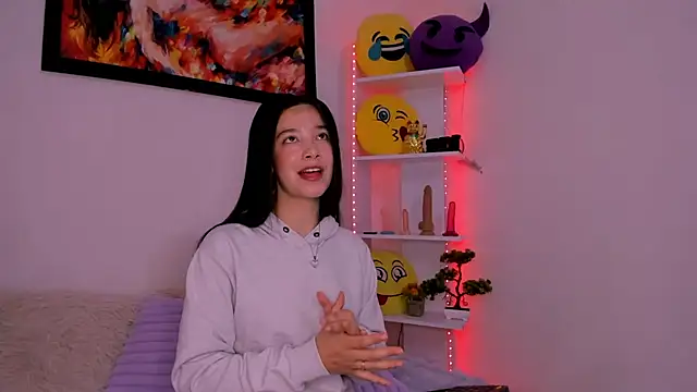 Snapshot of Manuelaa_mejiia chatting on October 10, 2025, 7:24 pm Manuelaa mejiia online show from October 10, 2025, 7:24 pm