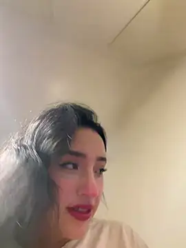 LianaRivera online show from April 25, 2026, 9:34 am