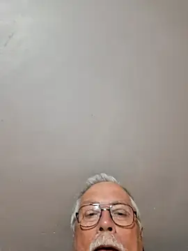 Snapshot of NawtyB1965 chatting on March 4, 2026, 3:56 am NawtyB1965 online show from March 4, 2026, 3:56 am