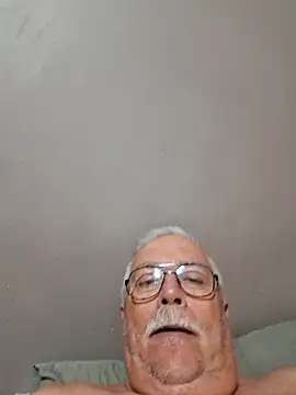 NawtyB1965 online show from April 6, 2026, 3:48 am