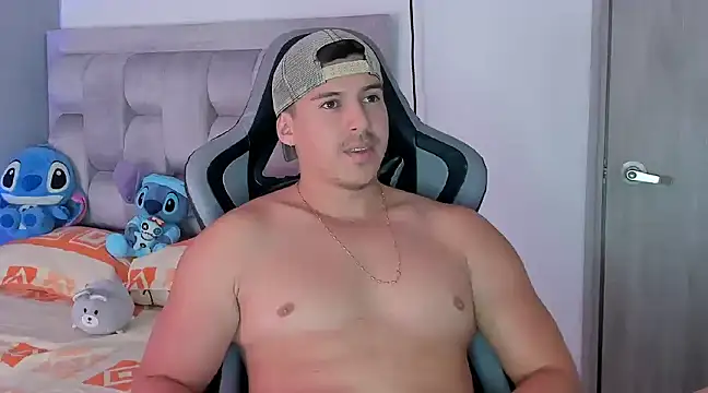 victor vixen online show from December 20, 2024, 7:07 pm