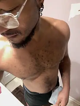 KySir1990 online show from December 1, 2025, 9:31 pm