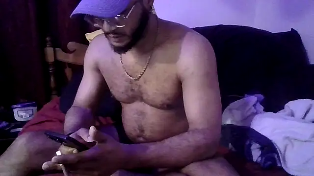 Snapshot of KySir1990 chatting on April 22, 2026, 1:19 am KySir1990 online show from April 22, 2026, 1:19 am