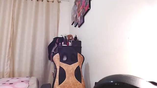 Samary thomas online show from February 26, 2025, 11:48 pm