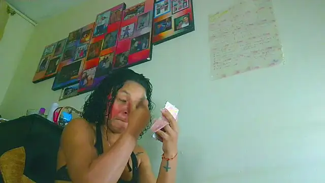 Samary thomas online show from April 12, 2026, 1:43 am