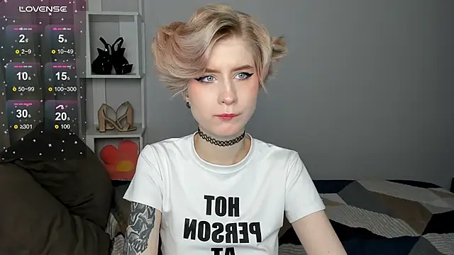 Angel Jules online show from September 23, 2025, 12:46 am