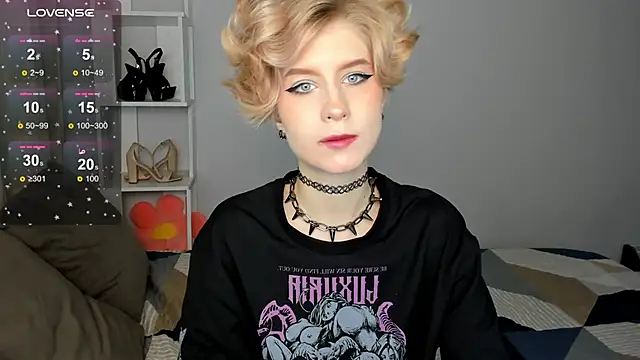 Angel Jules online show from September 24, 2025, 12:47 am