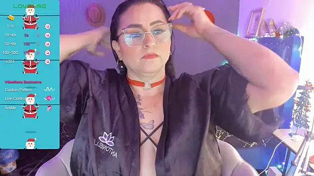 Ivonnee   online show from December 18, 2024, 4:09 am