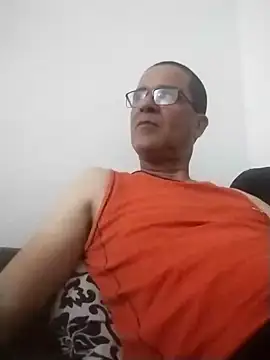 Snapshot of barboza991 chatting on December 29, 2024, 2:31 pm barboza991 online show from December 29, 2024, 2:31 pm