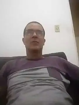 Snapshot of barboza991 chatting on February 20, 2025, 3:41 pm barboza991 online show from February 20, 2025, 3:41 pm