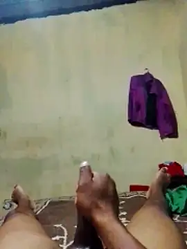 TheeGuy01 online show from January 17, 2026, 4:11 pm