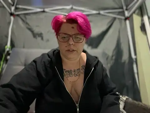 SunshineLexi online show from March 13, 2025, 7:39 pm