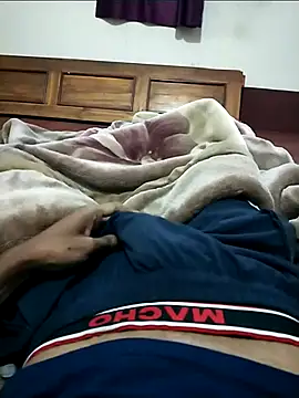 ravi707984 online show from November 16, 2025, 5:57 am