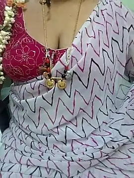 Snapshot of Sexy-Telugunayana2 chatting on May 7, 2026, 10:53 am Sexy-Telugunayana2 online show from May 7, 2026, 10:53 am