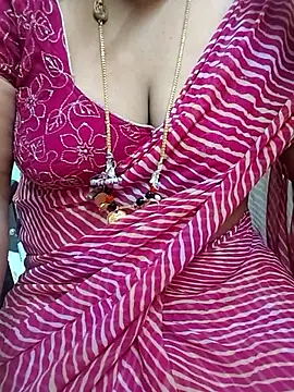Snapshot of Sexy-Telugunayana2 chatting on May 10, 2026, 7:19 pm Sexy-Telugunayana2 online show from May 10, 2026, 7:19 pm