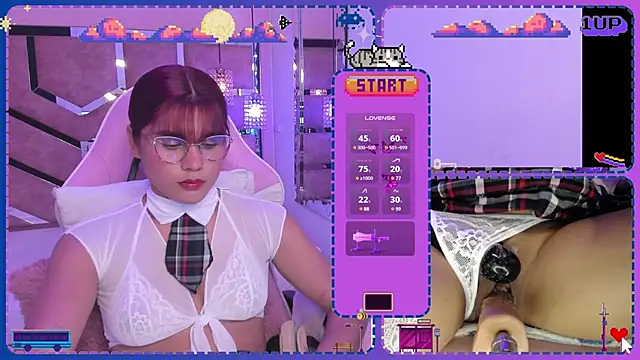 Sara-Hill online show from March 12, 2025, 8:52 pm