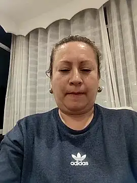 Snapshot of MonyCassius chatting on April 2, 2026, 1:47 am MonyCassius online show from April 2, 2026, 1:47 am