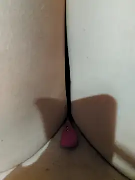 Snapshot of NEW_CRYSTAL chatting on February 9, 2025, 12:52 pm NEW CRYSTAL online show from February 9, 2025, 12:52 pm