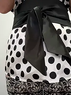 Snapshot of NEW_CRYSTAL chatting on September 16, 2025, 6:36 am NEW CRYSTAL online show from September 16, 2025, 6:36 am