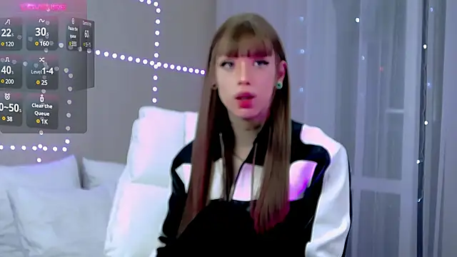 Snapshot of Dasha_M chatting on January 3, 2025, 3:01 pm Dasha M online show from January 3, 2025, 3:01 pm