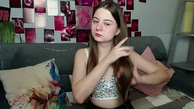 MilanaRoza online show from October 23, 2025, 5:18 am