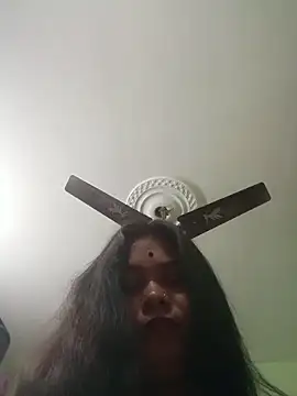 yoursweety09 online show from February 14, 2026, 5:26 am