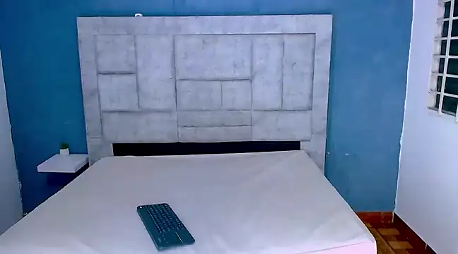 Eban Dustan online show from December 10, 2024, 11:51 pm