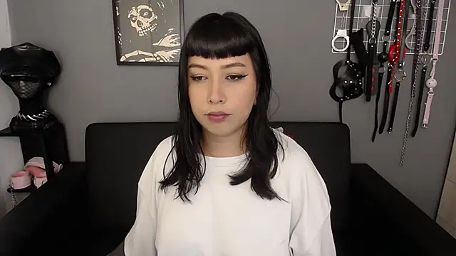 Snapshot of Carla_Phoenix chatting on February 3, 2026, 5:40 pm Carla Phoenix online show from February 3, 2026, 5:40 pm