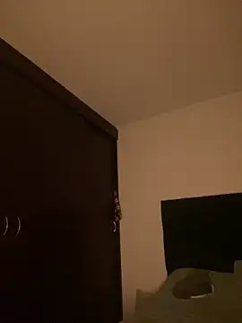 Im Valen Cute online show from February 27, 2025, 11:37 pm