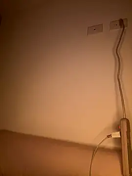 Im Valen Cute online show from October 9, 2025, 2:42 am