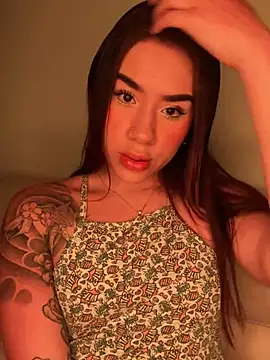 Im Valen Cute online show from May 3, 2026, 3:12 am