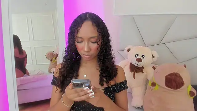 Amber  Sanchez online show from March 11, 2025, 9:48 pm