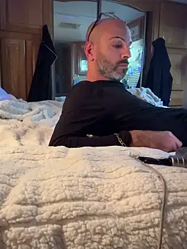 Snapshot of KBD85 chatting on October 23, 2025, 7:07 am KBD85 online show from October 23, 2025, 7:07 am