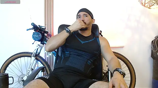 Reiko 85  online show from January 14, 2026, 3:06 pm