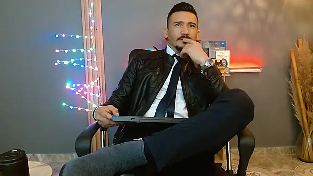 Reiko 85  online show from February 17, 2026, 2:35 pm