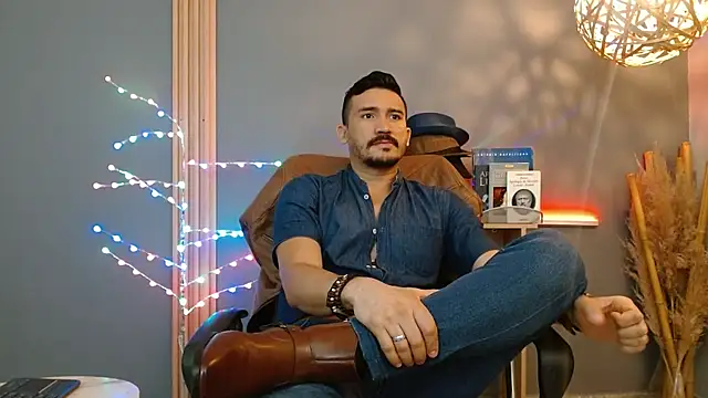 Reiko 85  online show from February 24, 2026, 2:59 pm