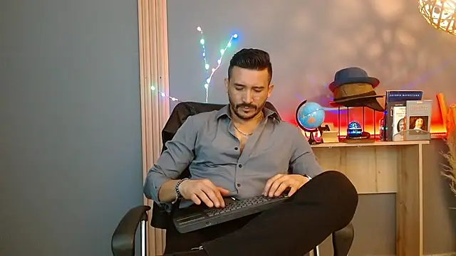 Reiko 85  online show from March 19, 2026, 2:32 pm