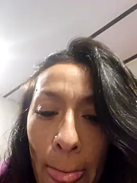 lovlypussy55 online show from November 5, 2025, 9:09 am