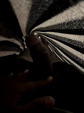 deshi boybig online show from November 23, 2025, 3:45 pm