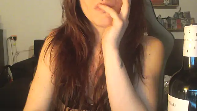 complicata mente online show from January 13, 2025, 8:37 pm