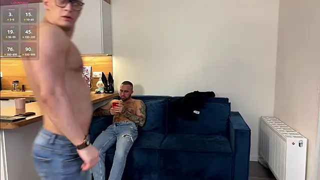 Alex xxx online show from December 18, 2025, 4:57 pm