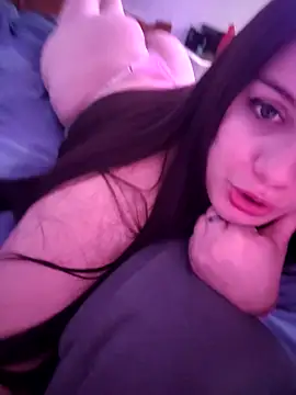 Foxy Evii online show from April 4, 2026, 5:27 am