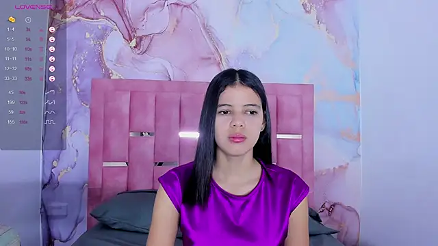 LizzMartin online show from January 14, 2025, 7:11 pm