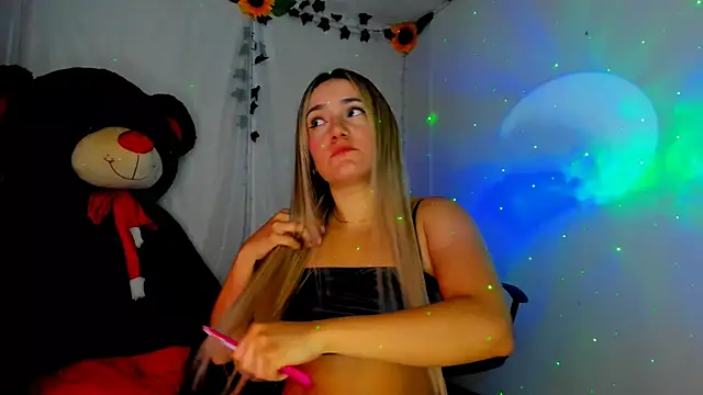 Keyth clement online show from December 3, 2024, 6:06 pm