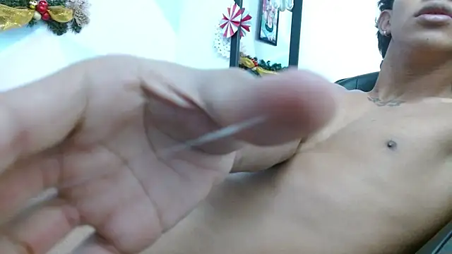 Snapshot of hares_mds chatting on January 3, 2025, 4:16 pm hares mds online show from January 3, 2025, 4:16 pm