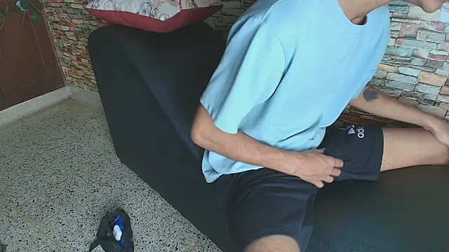 Snapshot of hares_mds chatting on November 26, 2025, 2:18 pm hares mds online show from November 26, 2025, 2:18 pm