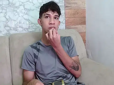 Snapshot of hares_mds chatting on November 27, 2025, 1:35 pm hares mds online show from November 27, 2025, 1:35 pm