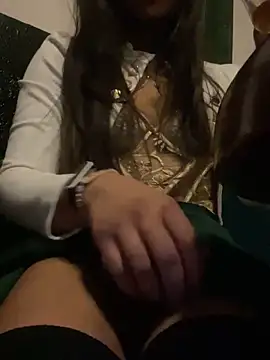 Snapshot of Jade_Zephyra chatting on December 23, 2024, 2:35 am Jade Zephyra online show from December 23, 2024, 2:35 am