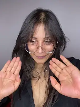 Snapshot of Jade_Zephyra chatting on February 18, 2025, 2:59 am Jade Zephyra online show from February 18, 2025, 2:59 am